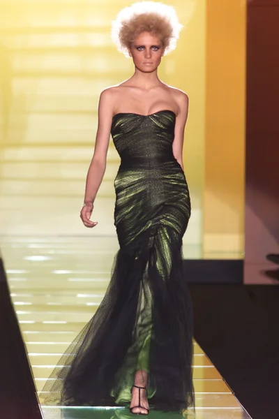 Look 30